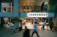 Landabout Tokyo Hotels in Tokyo