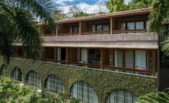 칸토 다스 아구아스 수영장