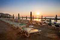Hotel Gabriella - Beach