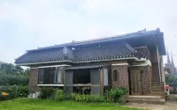 潭陽Friend and Doldamgil旅館 Pyeongjangsa附近的飯店