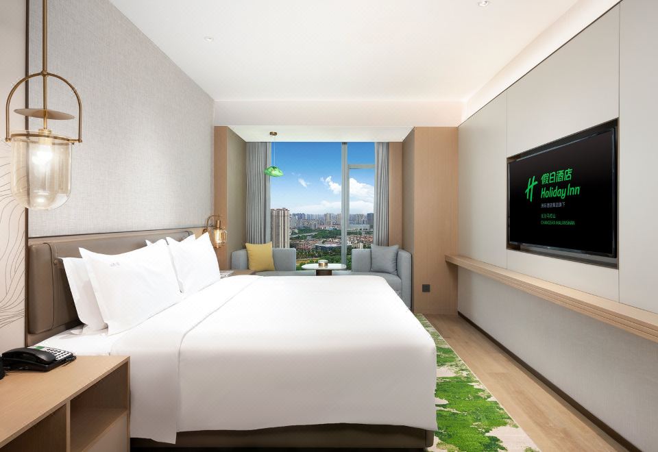 5. 홀리데이 인 창..