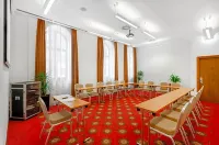 Hotel Bristol Budapest - Airport Shuttle