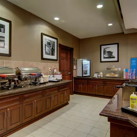 Hampton Inn & Suites Washington-Dulles International Airport