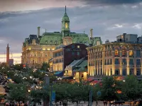 Montreal Marriott Chateau Champlain Hôtels à proximité de : Académie L'escargot Futé