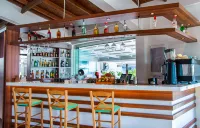 埃克羅特爾莉莉安村飯店 - 酒吧