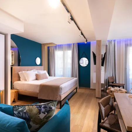 Sks Luxury Suites & Rooms