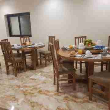 CasaHouse Apparts Dining/Meeting Rooms