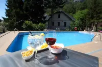 Hotel & Spa Real Villa Anayet - Pools