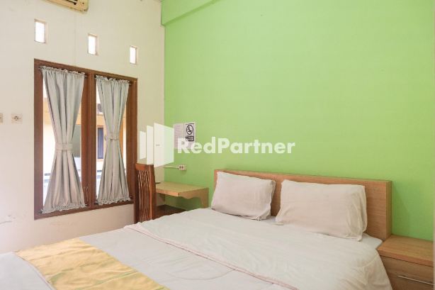 Wisma Handayani Syariah Mitra RedDoorz Near Rsud Wonosari