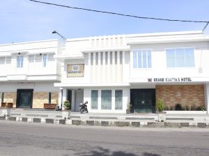 Hotel Grand Kartika Pare Pare