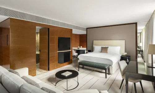 Como the Halkin