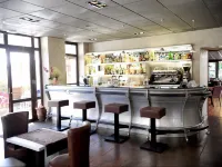 Logis Central Hôtel - Restaurant & Spa Hotel a Bort-les-Orgues