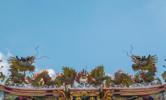 Thanburi Hotel