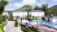 Grand Master Villa Tomohon Hotels in Mandolang