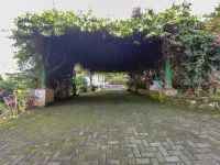 Hotel Makatembo Tomohon Mitra RedDoorz Hotel dekat Taman Wisata Pelangi