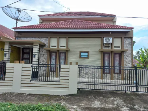 Maestro Guest House Syariah Hotels in Tanah Datar Regency