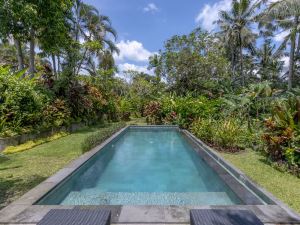 Bali Firefly Bnb