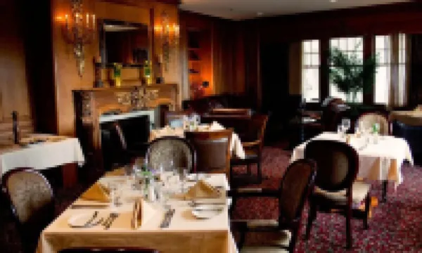 Crown Mansion Boutique Hotel & Villas