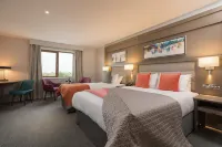 McWilliam Park Hotel Các khách sạn gần Knock Shrine