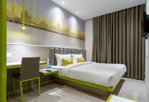 호텔 실내 하단