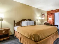 Quality Inn & Conference Center Hotel di Middlecreek Township
