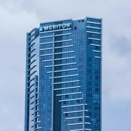 Meriton Suites Adelaide Street