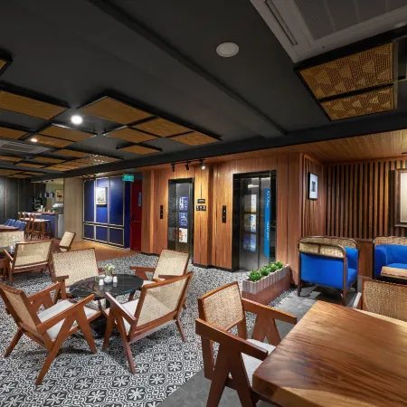 Aston Inn Jemursari