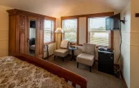 The Heron Inn and Day Spa Hotels in La Conner