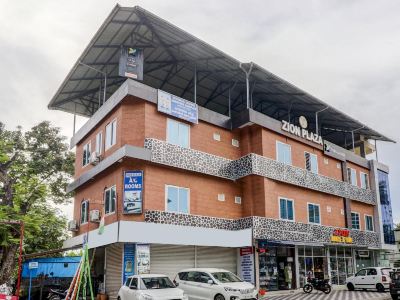 OYO 75392 Zion Plaza