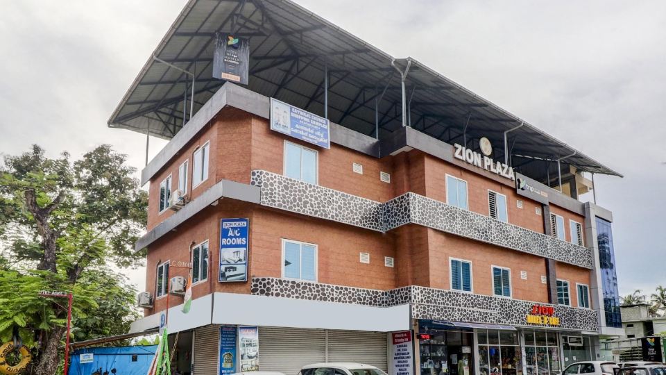 OYO 75392 Zion Plaza