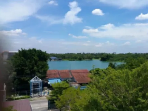 Woodroof Residence Rangsit