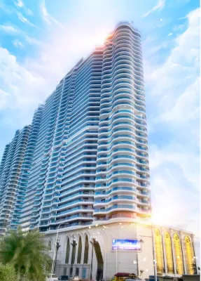 Howard Johnson Plaza by Wyndham Blue Bay Sihanoukville Hotel in zona Khmer University of Technology and Management