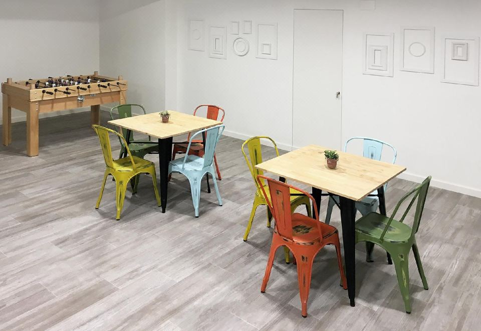 미팅 포인트 호스텔