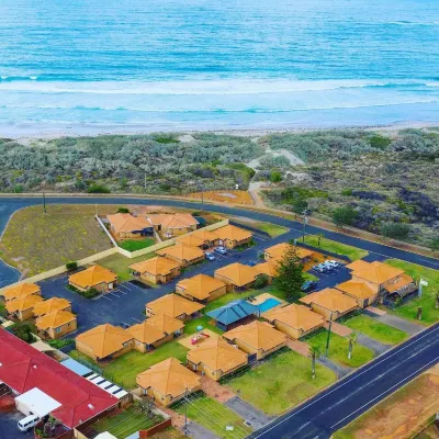Geraldton's Ocean West Holiday Units & Short Stay Accommodation