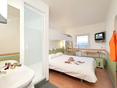 Ibis Budget Orly Chevilly Tram 7