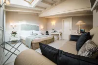 Victoria Hotel Letterario Hotels in 