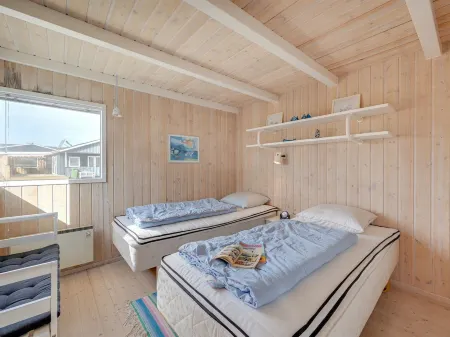 "Rajna" - 95m to the Fjord