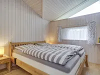 "Frithlef" - 900m from the Sea