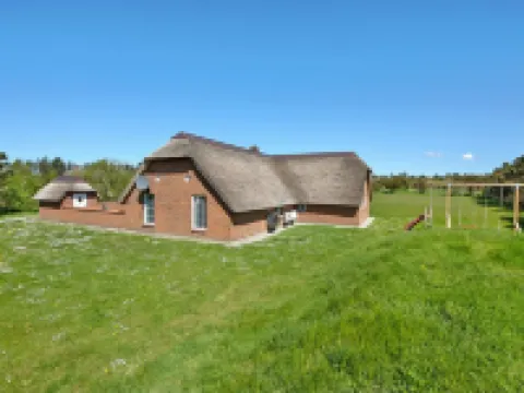 "Jorkin" - 1.8km from the Sea Hotels in Ulfborg