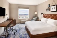 Four Points by Sheraton Calgary Airport