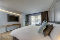 Land's End, Boutique Hotel - balcony