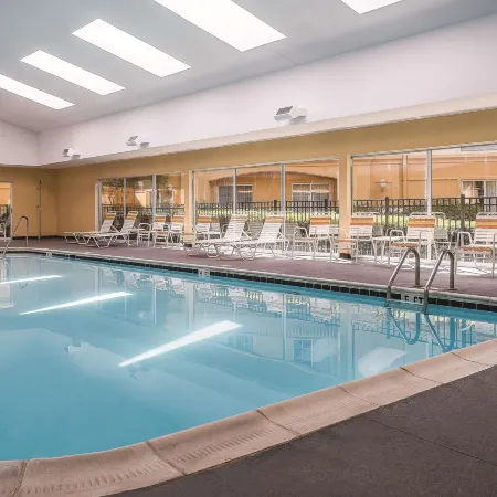 La Quinta Inn & Suites by Wyndham Univ Area Chapel Hill