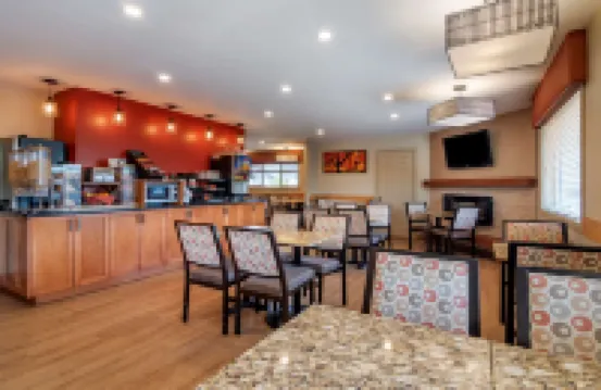 SureStay Plus Hotel by Best Western Salmon Arm