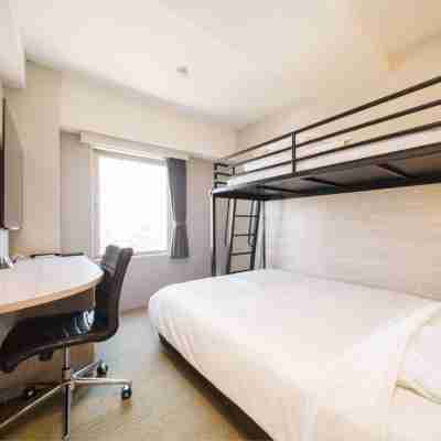 スーパーホテル千葉駅前 Rooms