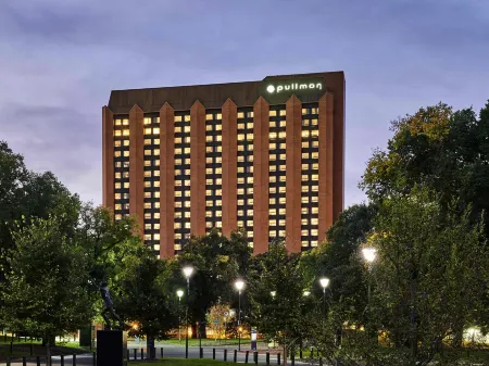 Pullman Melbourne on the Park Отели рядом с достопримечательностью «Беррарунг Марр»