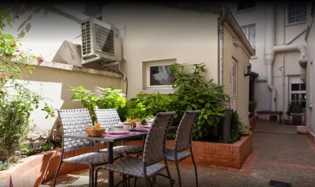 Saphir Grenelle Отели рядом с достопримечательностью «Эйфелева башня»