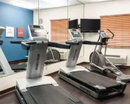 Comfort Suites Oil Center - Gym