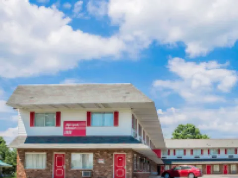 Rodeway Inn Hotels in Kalkaska