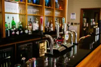 Thorpe Park Hotel and Spa Hotels in Huddleston with Newthorpe