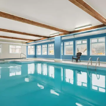 Travelodge by Wyndham Salmon Arm